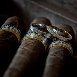 alliance sur cigare mariage à Dijon studio photo