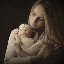Photographe de bébé et naissance maman Dijon Côte-d'Or