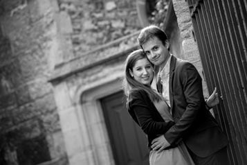 Photo de couple à Dijon en noir et blanc